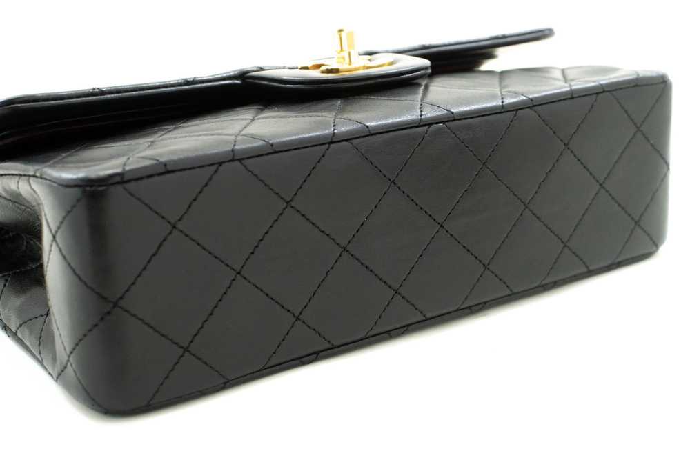 Chanel Black Leather Shoulder Bag (Pre-Owned) - image 4