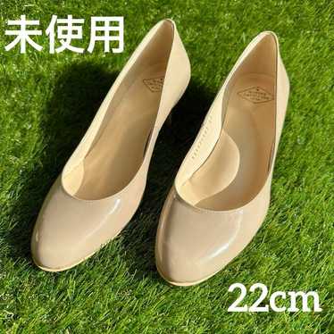 【Unused】 Number Twenty-One Enamel Pumps 22cm Beige - image 1