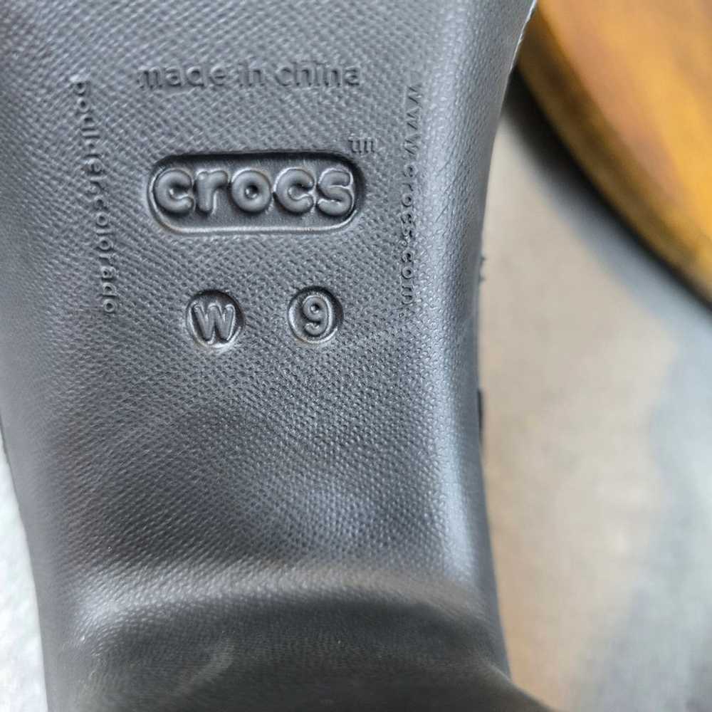 Crocs, women's cyprus block heal strap on sandals… - image 11