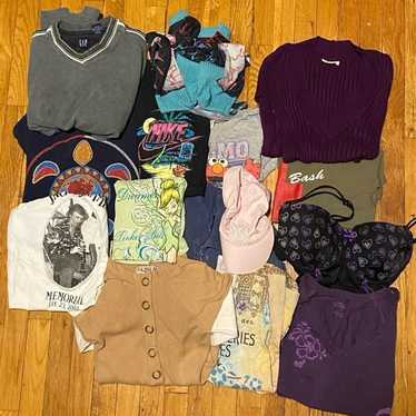 bundle lot of clothing