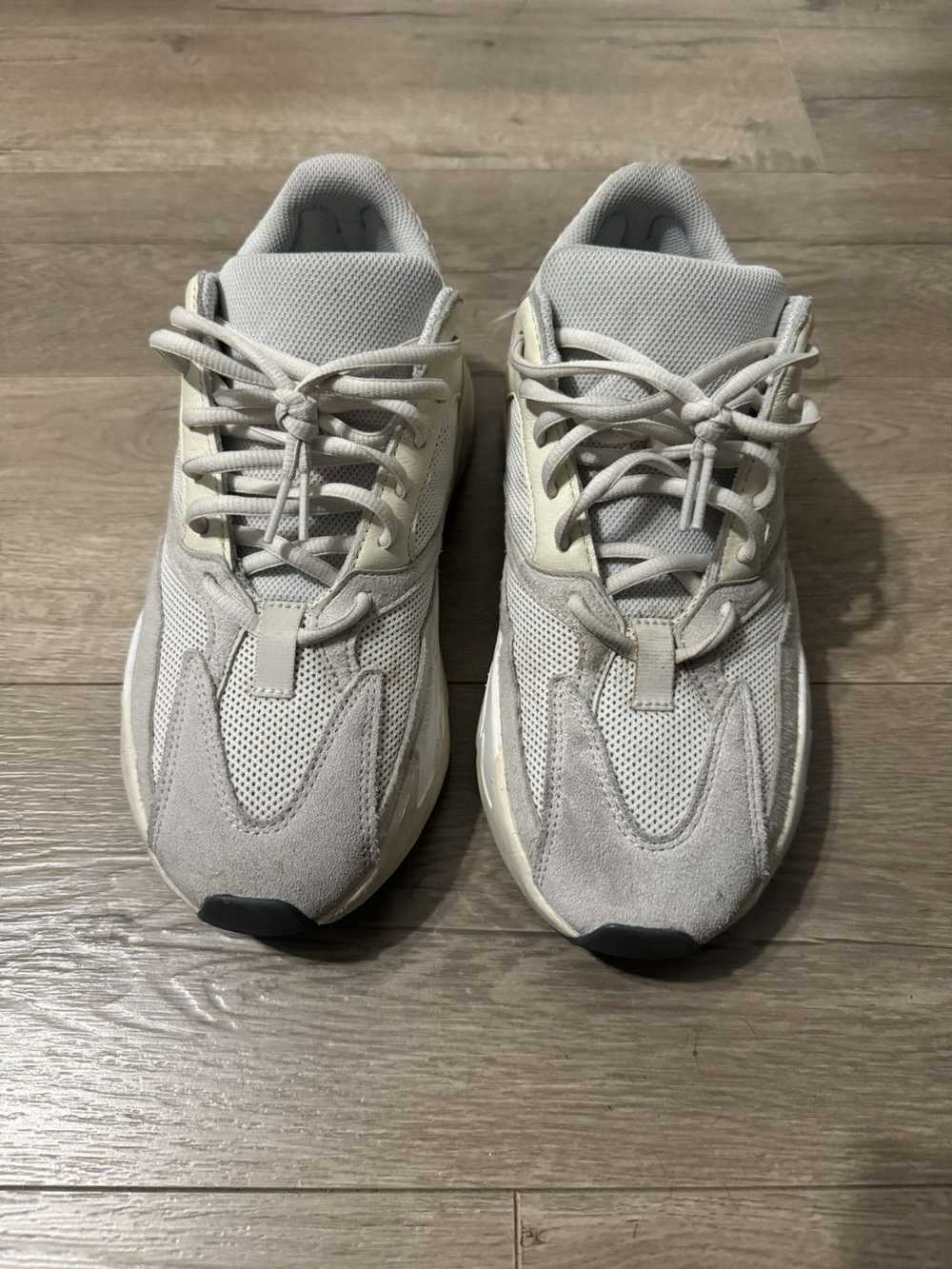 Adidas Yeezy 700 cream - image 3