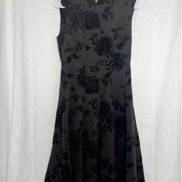 Women's Tommy Hilfiger Black Velvet Floral Embroi… - image 1