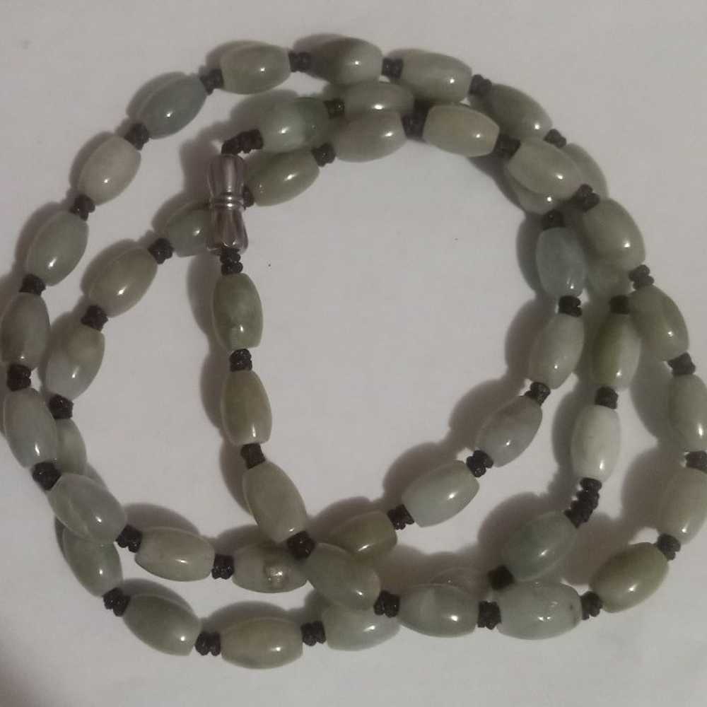 Vintage 1970's knotted genuine jade Jadeite stone… - image 1