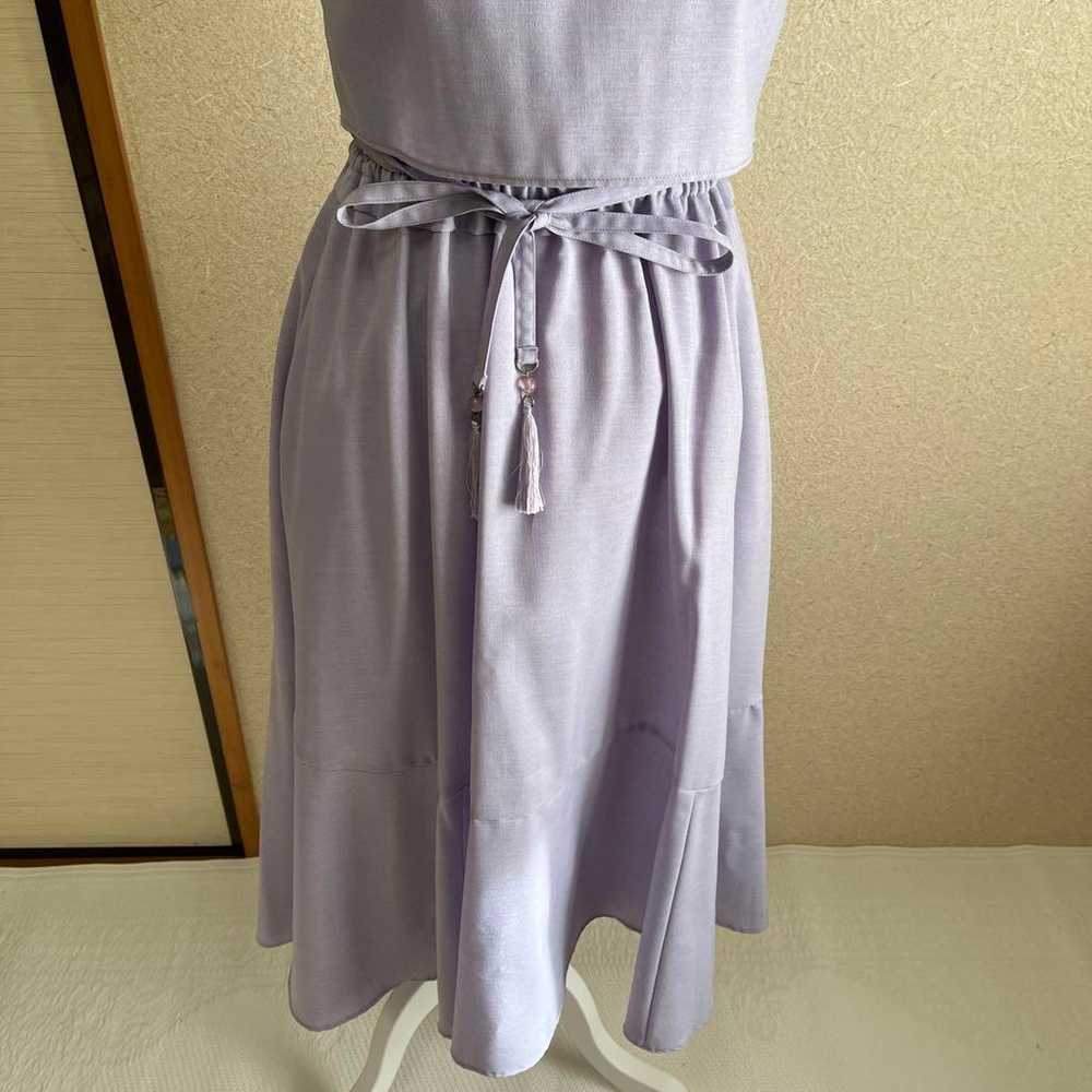 Lavender sleeveless knee-length dress - image 3