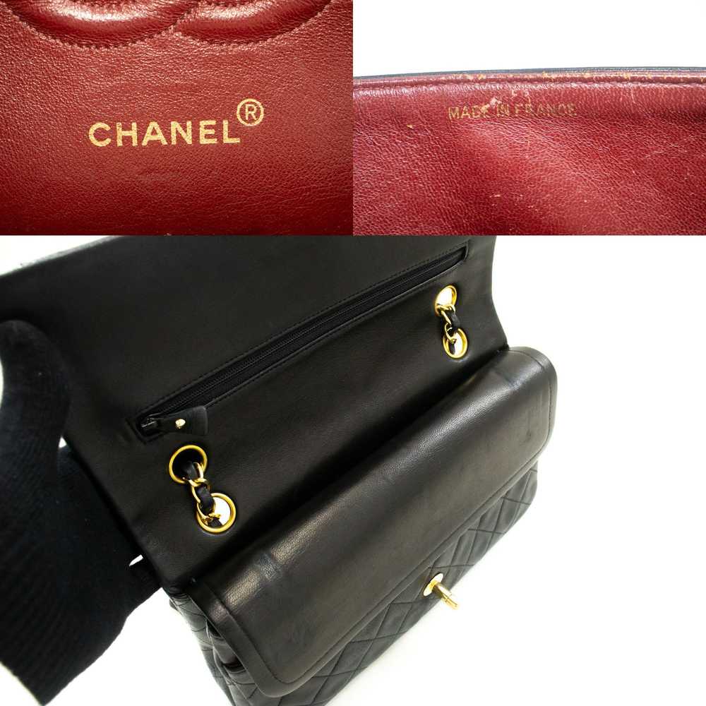 Chanel Black Leather Shoulder Bag (Pre-Owned) - image 8