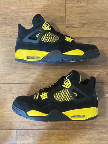 Jordan Brand Air Jordan 4 Retro ‘Thunder’ 2023