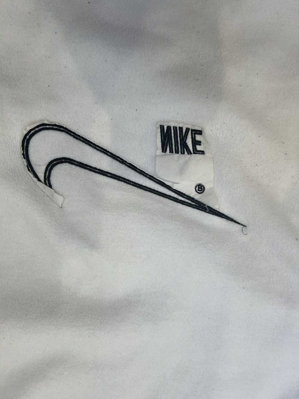 Nike × Vintage Vintage y2k nike windbreaker fleec… - image 11