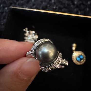 14K with diamond setting Tahitian pearl ring - image 1