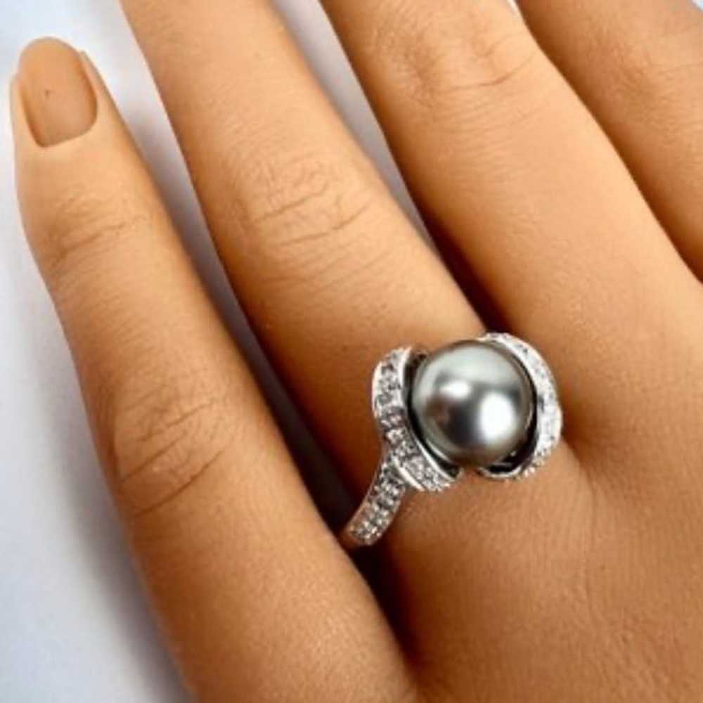 14K with diamond setting Tahitian pearl ring - image 4