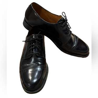 Cole Haan Cole Haan 9.5 Black Leather LaceUp Dres… - image 1