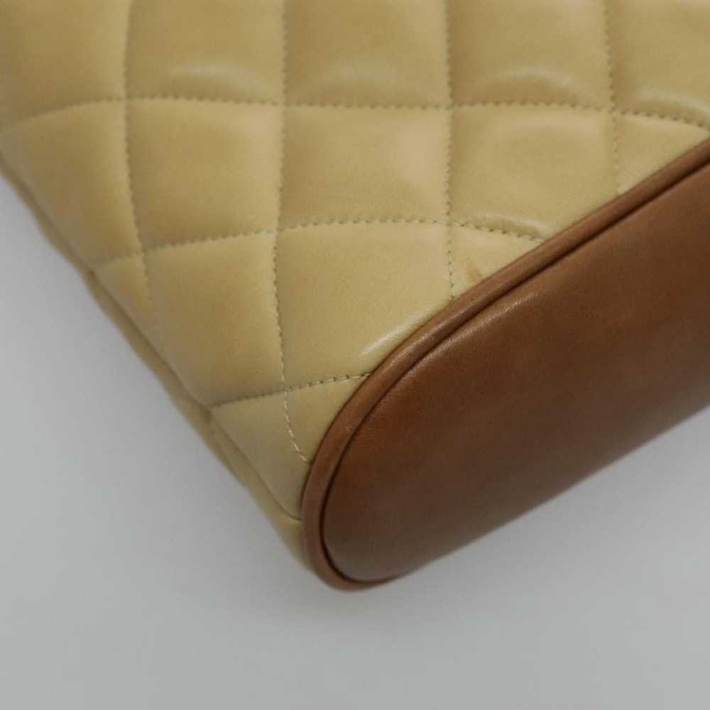 Chanel Vintage Beige Leather Shoulder Bag (Pre-Ow… - image 7