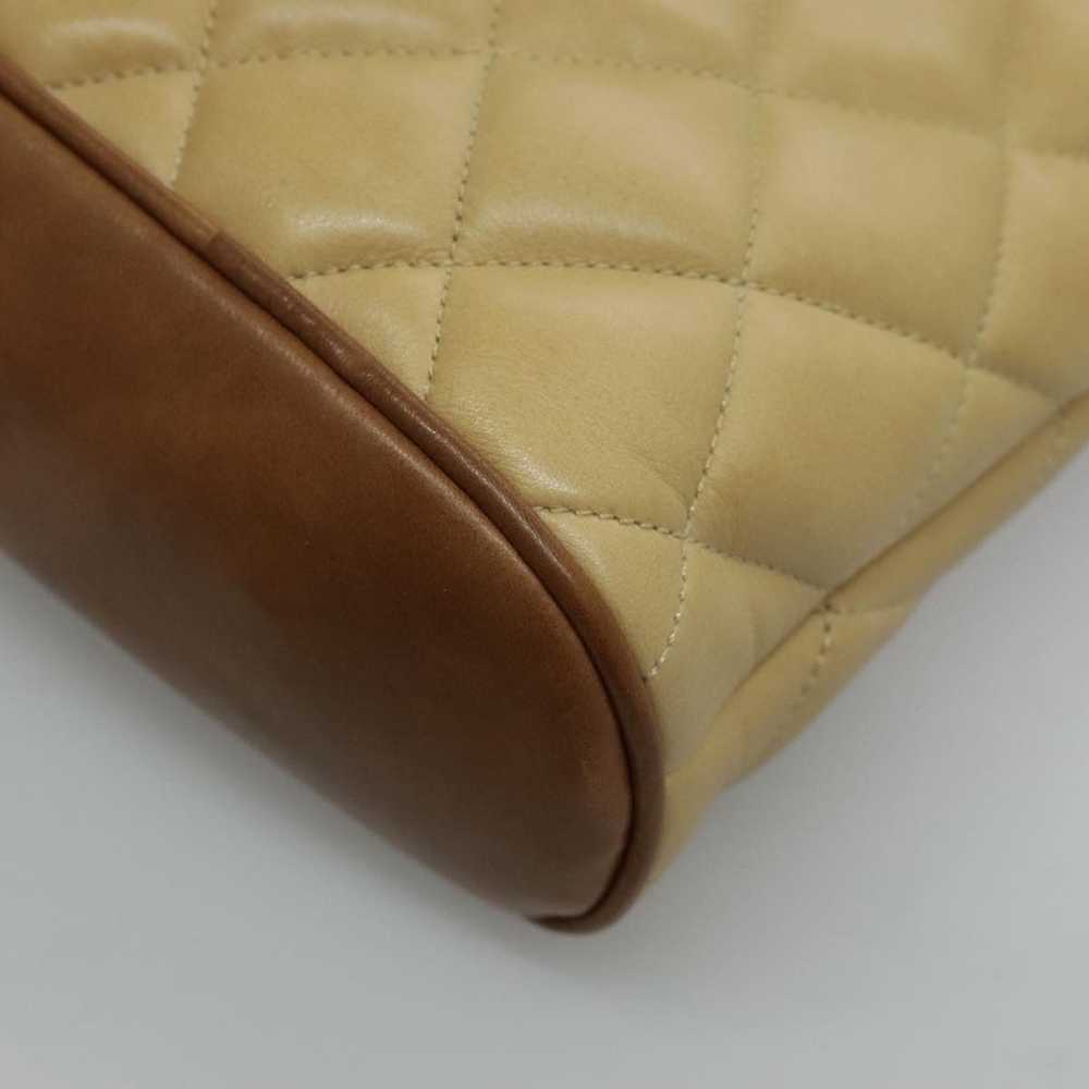 Chanel Vintage Beige Leather Shoulder Bag (Pre-Ow… - image 8