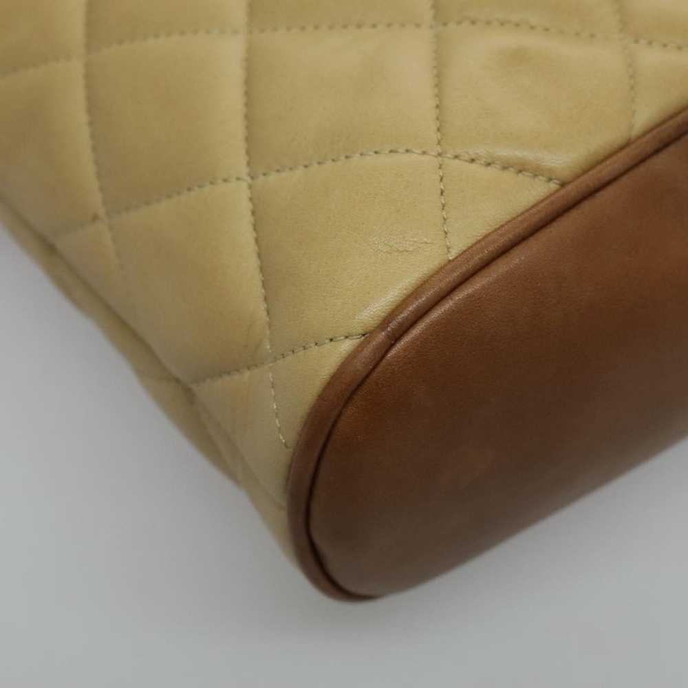 Chanel Vintage Beige Leather Shoulder Bag (Pre-Ow… - image 9