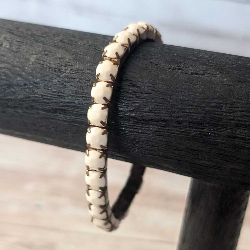 Vintage Stretch Bracelet - Cream - image 1