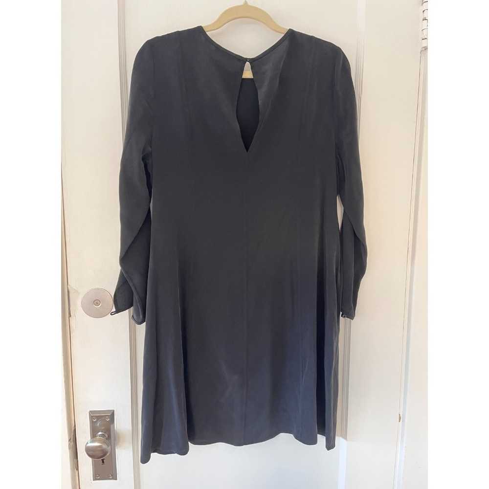 Women's Everlane Black 100% Silk Long Sleeve Dres… - image 4