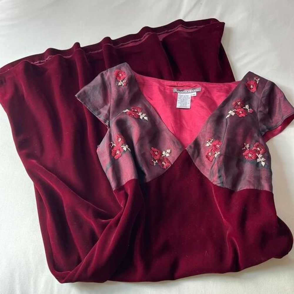 maggy london red velvet vintage silk v neck flora… - image 4