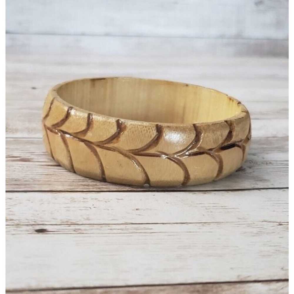 Vintage Bracelet / Bangle Carved Pattern Wooden L… - image 3