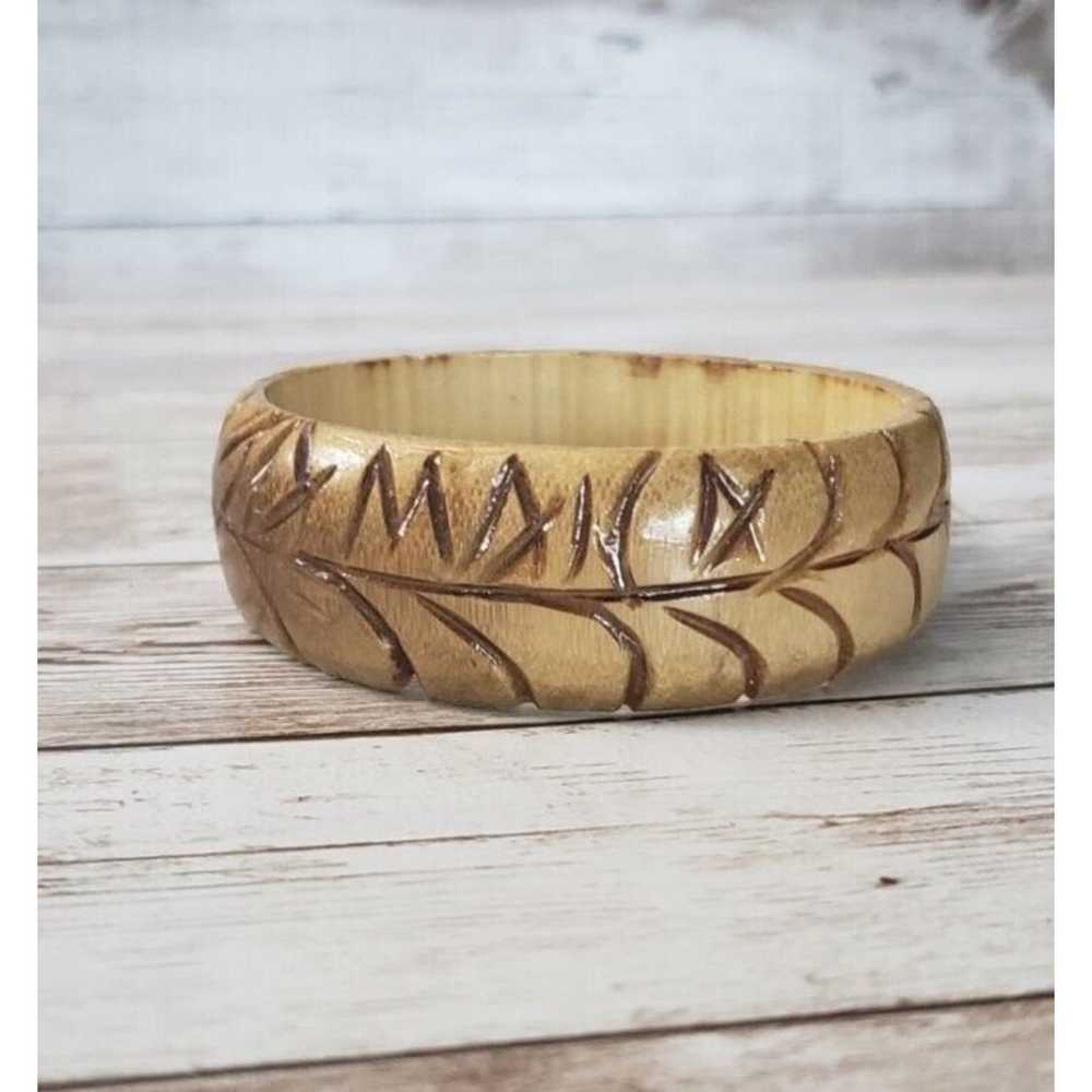 Vintage Bracelet / Bangle Carved Pattern Wooden L… - image 4