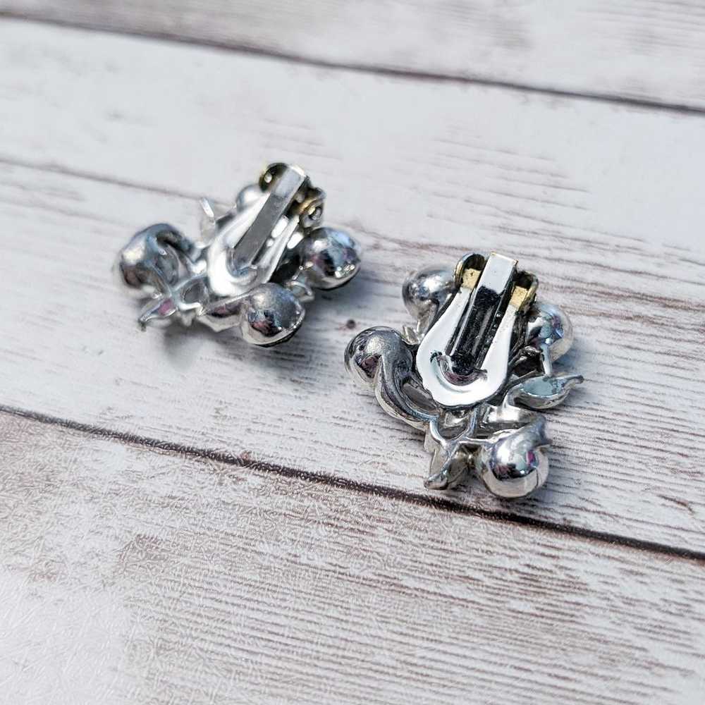 Vintage Clip On Earrings - Stunning Silver Tone &… - image 6