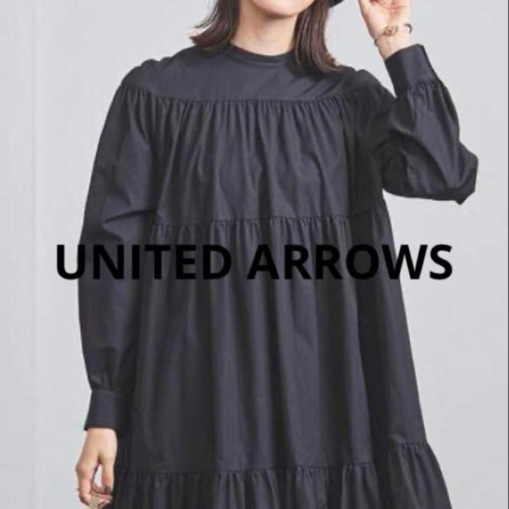 【Excellent Condition】UNITED ARROWS Gathered Tiere… - image 1