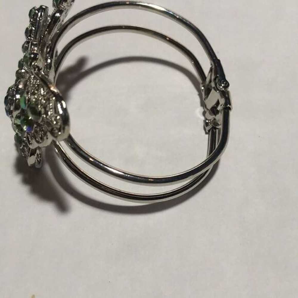 Vintage Silver-Tone Butterfly Bangle Bracelet Wit… - image 2