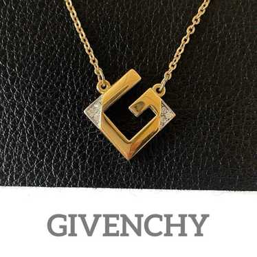 Excellent condition GIVENCHY G motif necklace