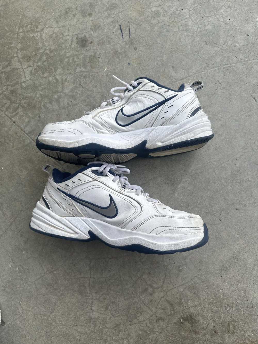 Nike × Vintage Nike air monarch size 9.5 - image 2