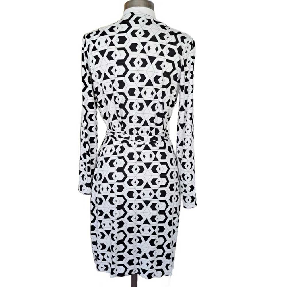 DIANE von FURSTENBERG Valencia Wrap Dress Size 6 … - image 4