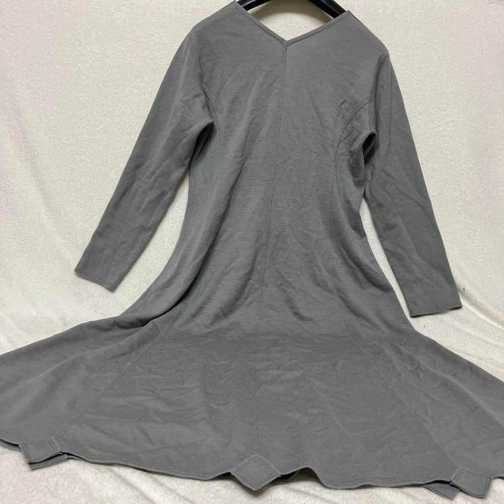 Yogan Lair Gray V-Neck Long Sleeve Dress with Poc… - image 6