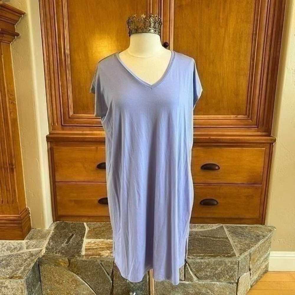 Eileen Fisher Lavendar V Neck Size Medium - image 1