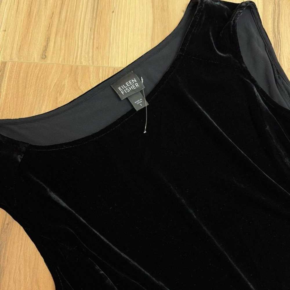 Eileen Fisher Black Velvet Silk Scoop Neck Sleeve… - image 4