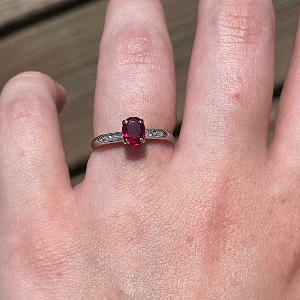 Platnium ring with ruby center piece - image 5