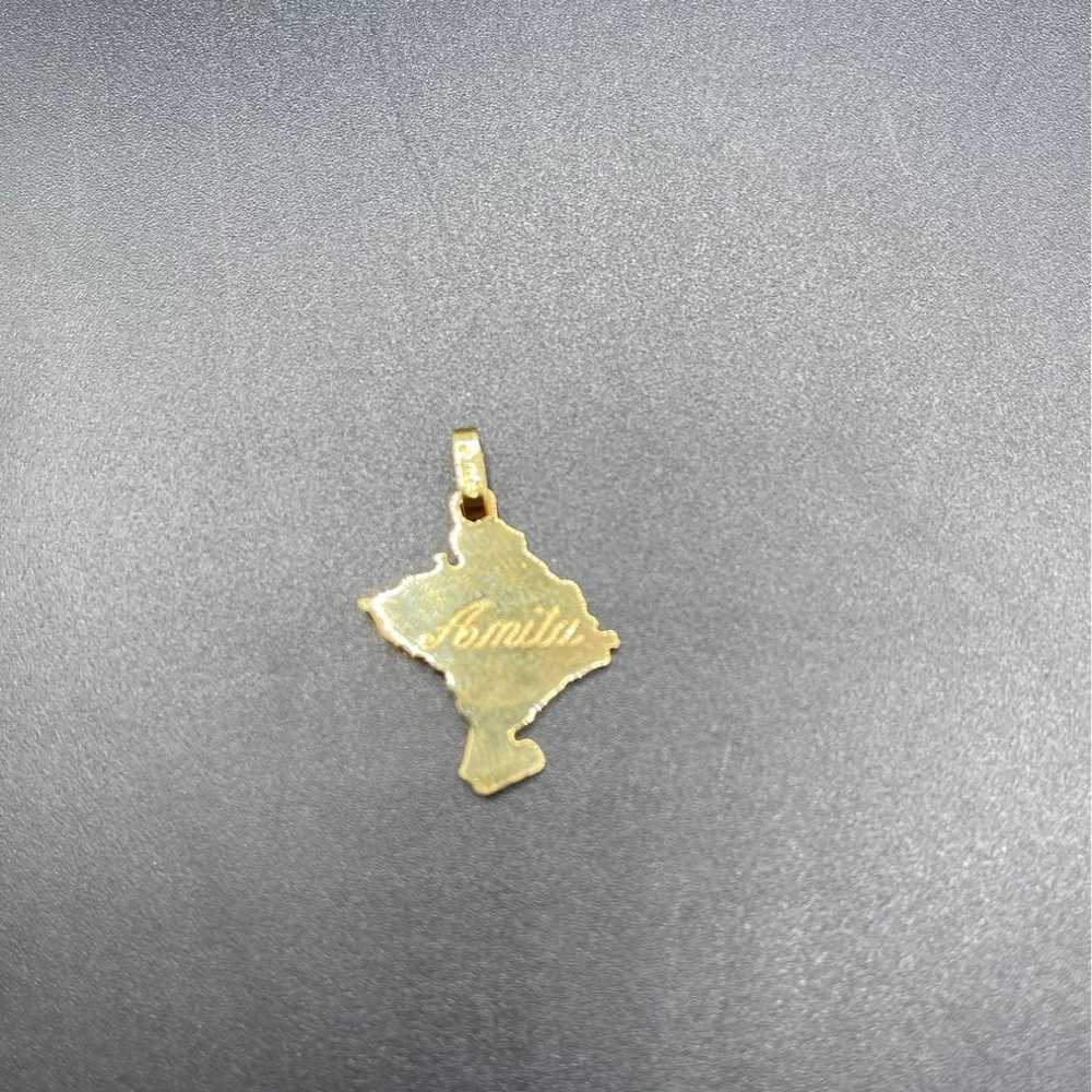 18k gold pendend has makers mark and stamped 750 … - image 2