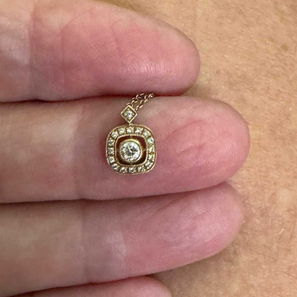 18kt diamond pendant - image 2