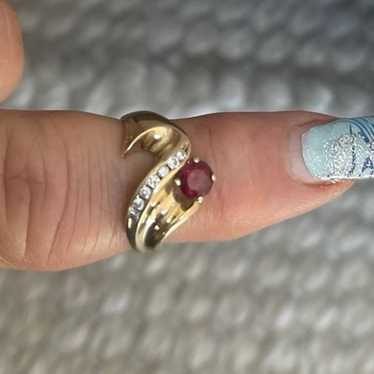 14k natural ruby/diamond ring