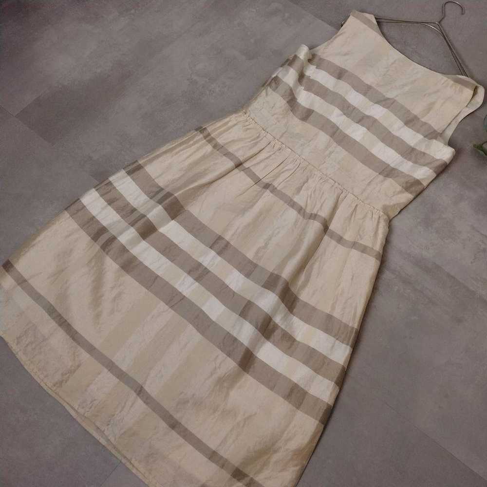 BURBERRY LONDON Big Nova Check Dress in Silk Line… - image 11