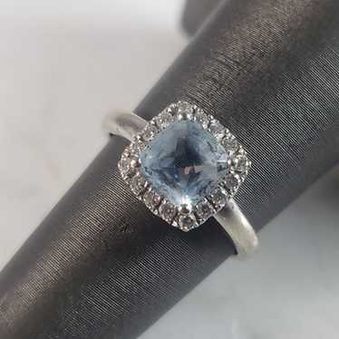 Womens Vintage Estate 10K Gold Aquamarine & Diamon