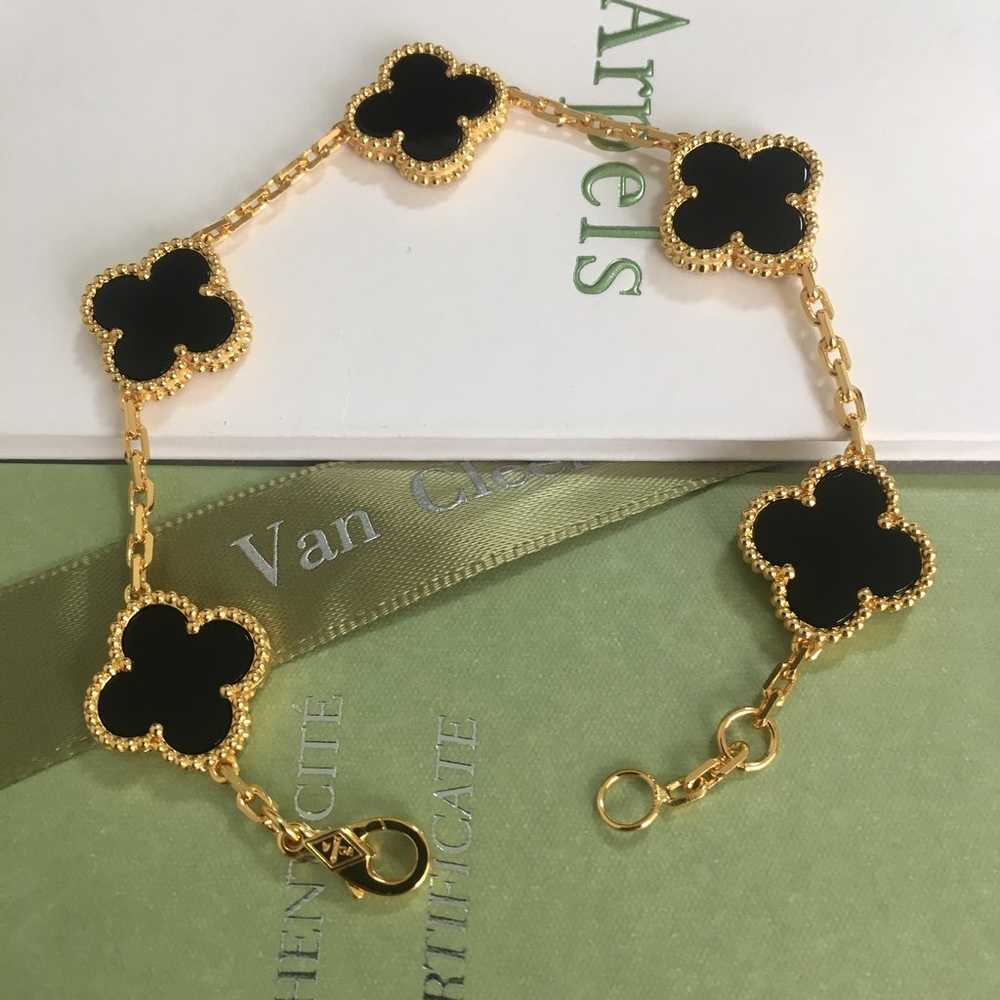 Women Gold Black Clover Bracelets - image 1