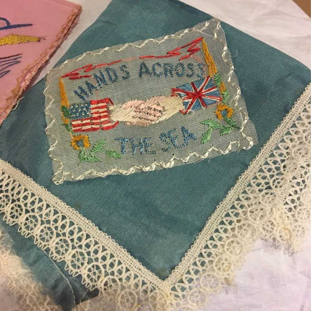 2 Vtg 1945 Blue Lace & Pink Hankerchiefs - image 2