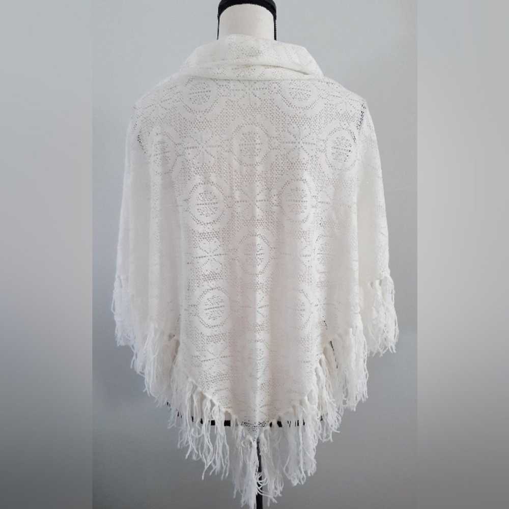 Morsly VTG Lace Shawl - image 4