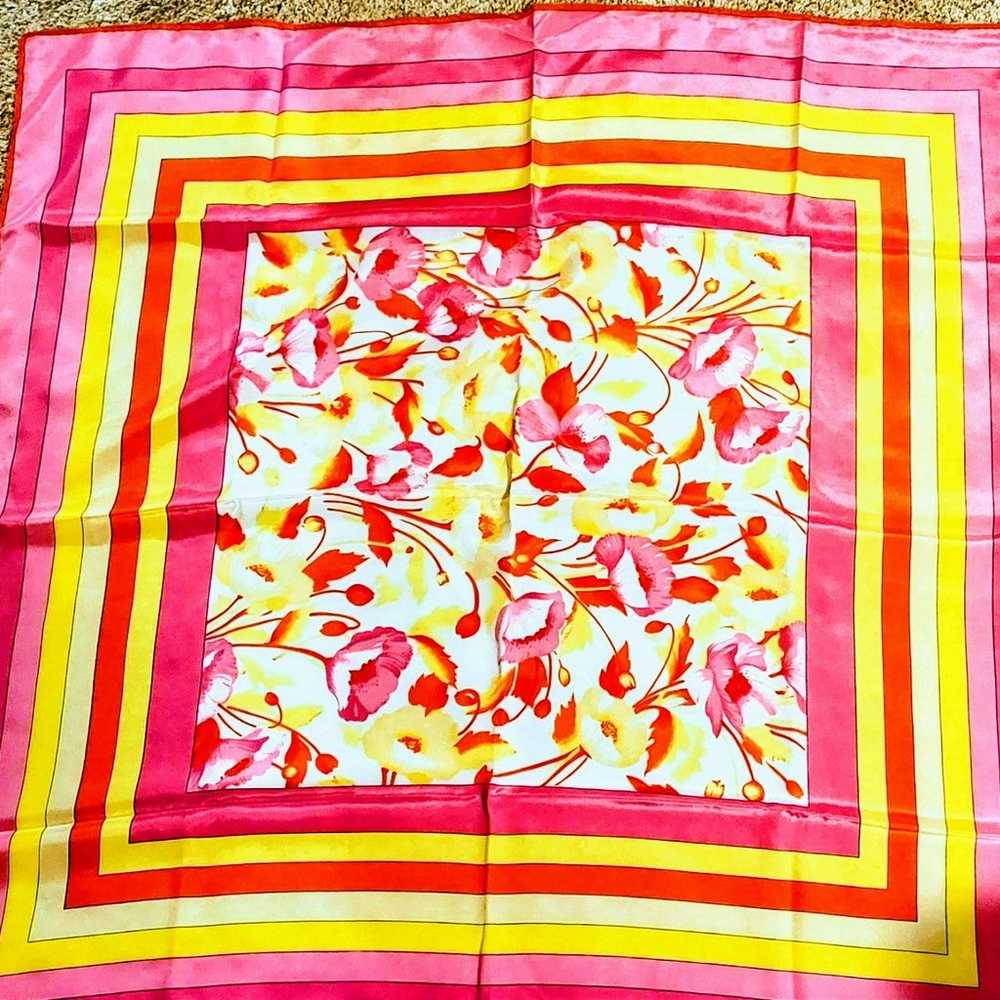 Gorgeous Vintage silk scarf - image 1