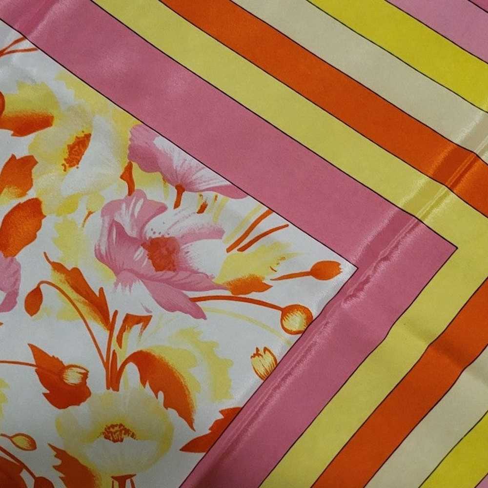 Gorgeous Vintage silk scarf - image 7