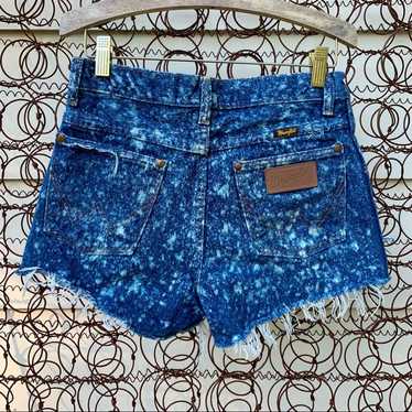 Wrangler Vintage Wrangler “star splatter” frayed j