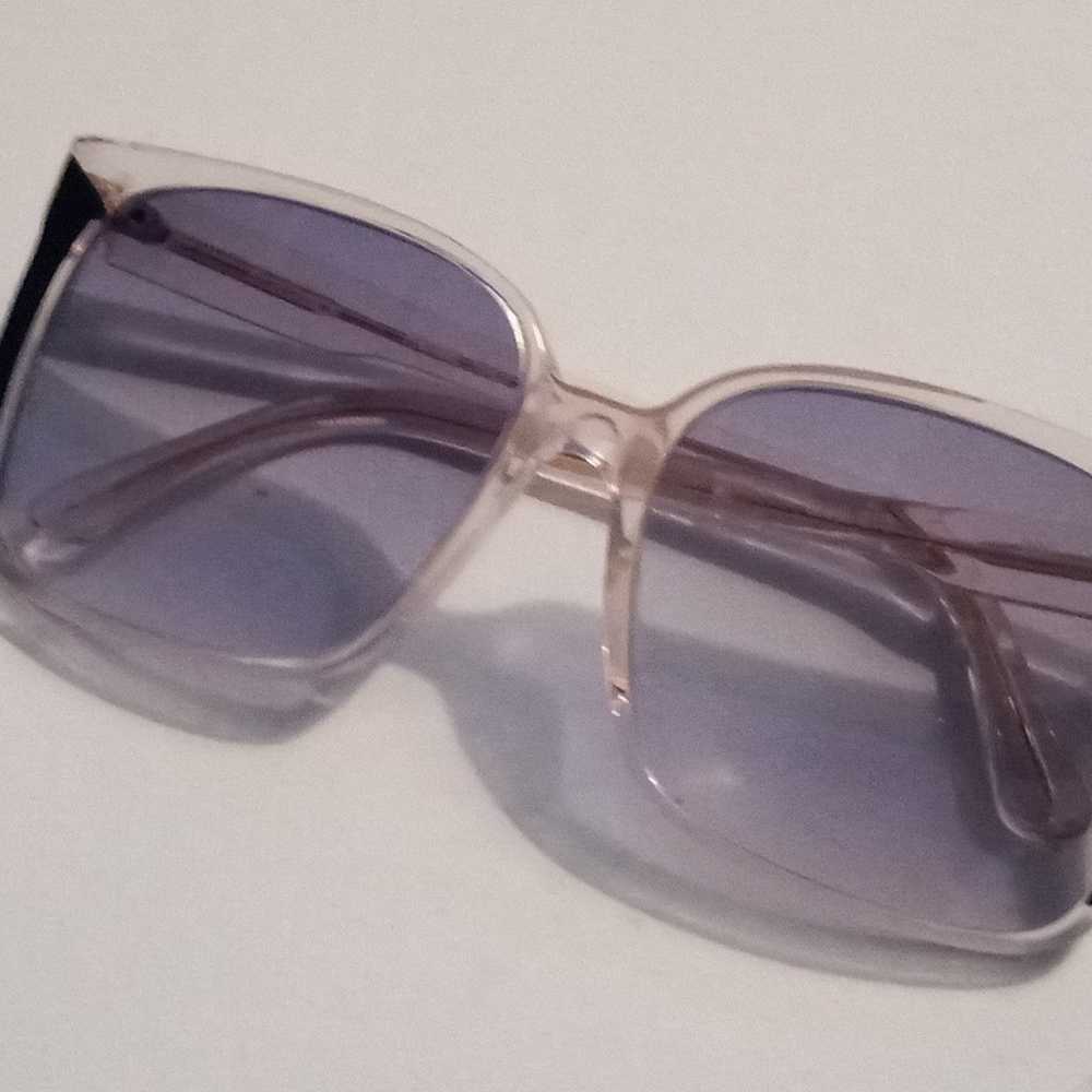 Vintage Mod Black/Clear Elegance Sunglasses NOS I… - image 5