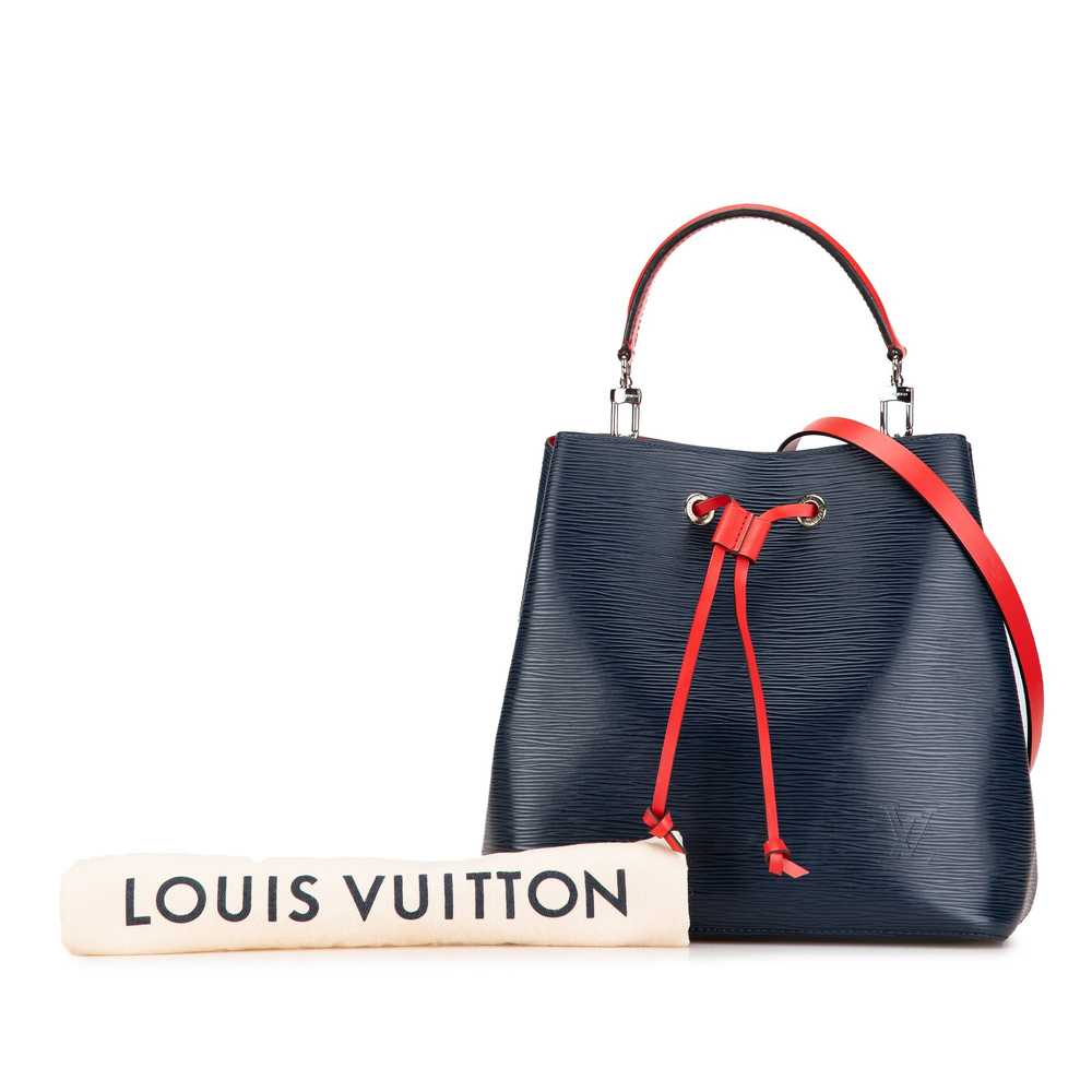 Blue Louis Vuitton Epi NeoNoe MM Bucket Bag - image 9