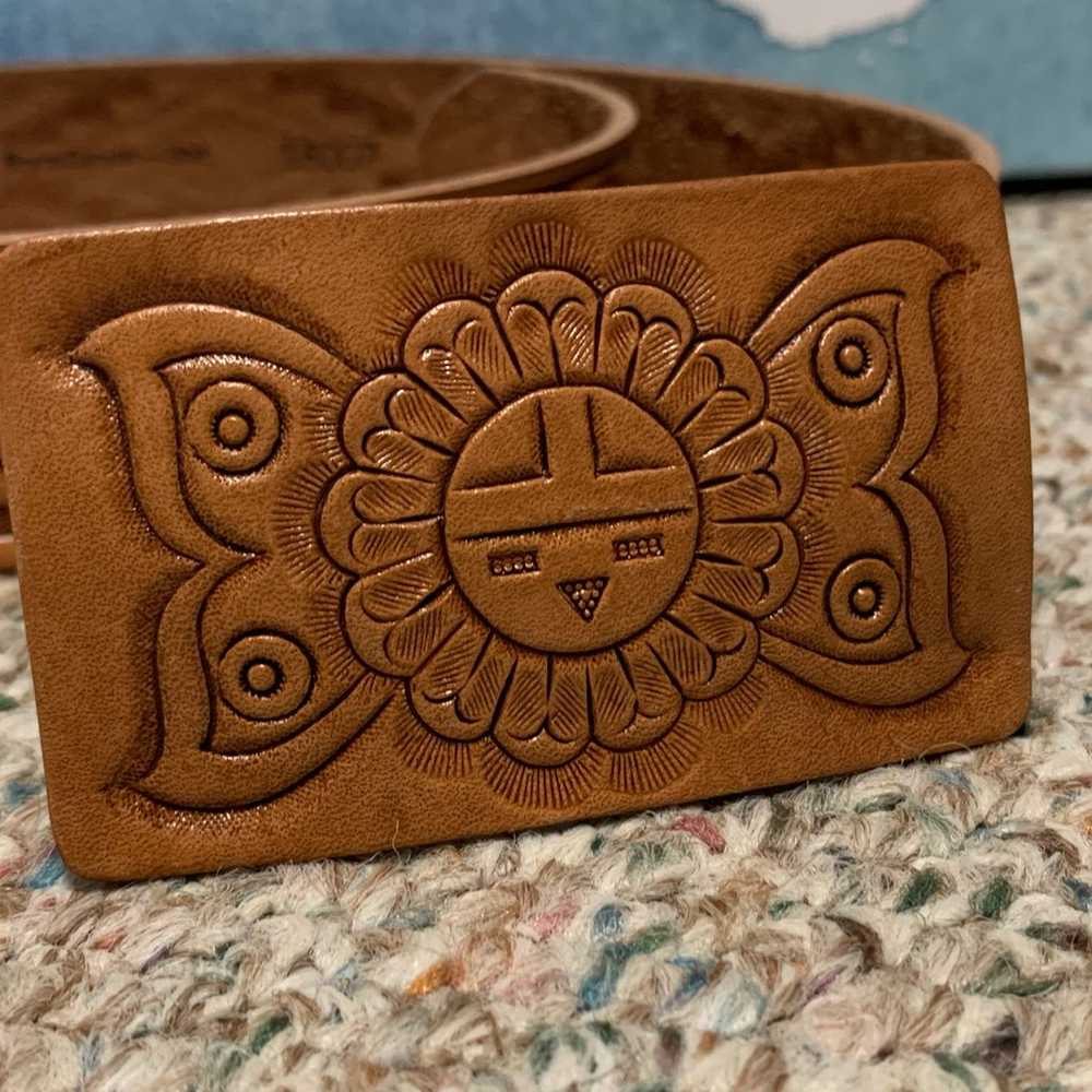 Vintage Southwestern/Boho Tooled Leather Belt - image 10