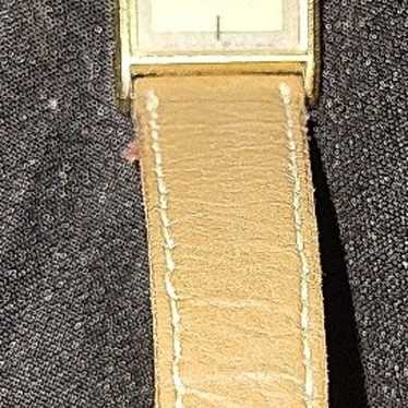 Vintage classy ladies pulsar wrist watch