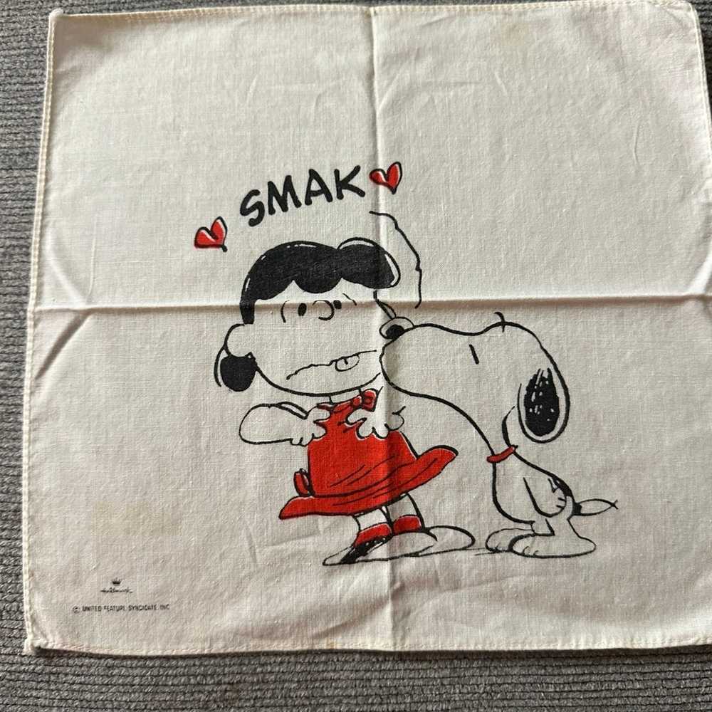 Vintage Peanuts Snoopy kissing Lucy Handkerchief - image 3