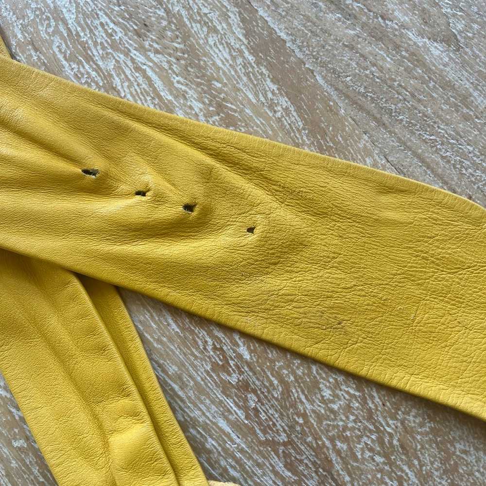 Vintage 1970’s Anne Klein Wide Yellow Leather Belt - image 3