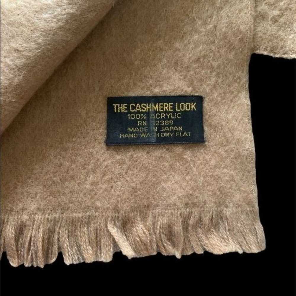 ⭐️THE CASHMERE LOOK VINTAGE scarf - image 2